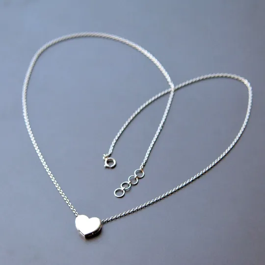 14K Solid Gold Tiny Heart Pendant Necklace, Everyday Small Pendant, Simple, Minimal Layering Valentine Gift