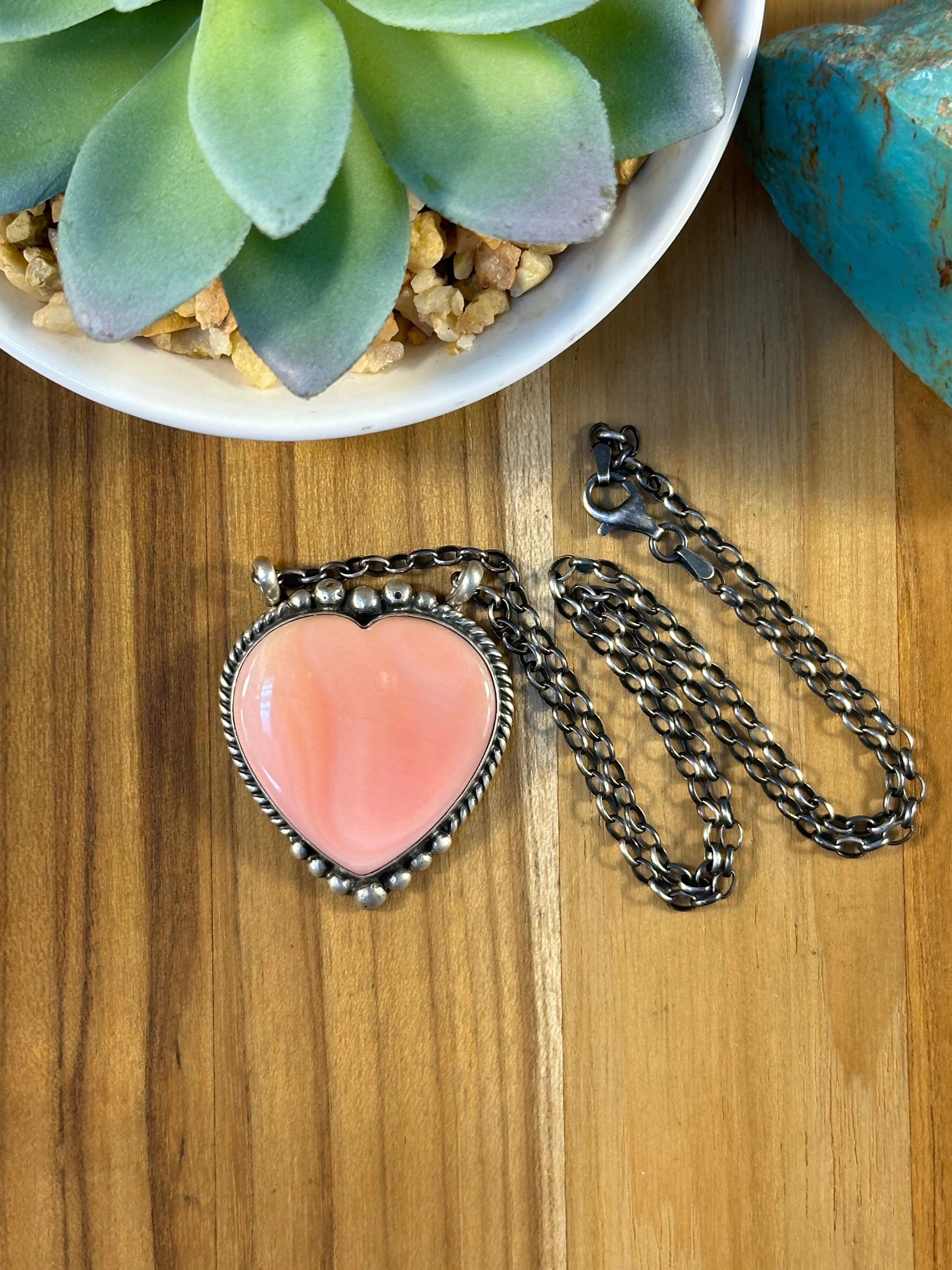 18" Pink Conch Heart Necklace