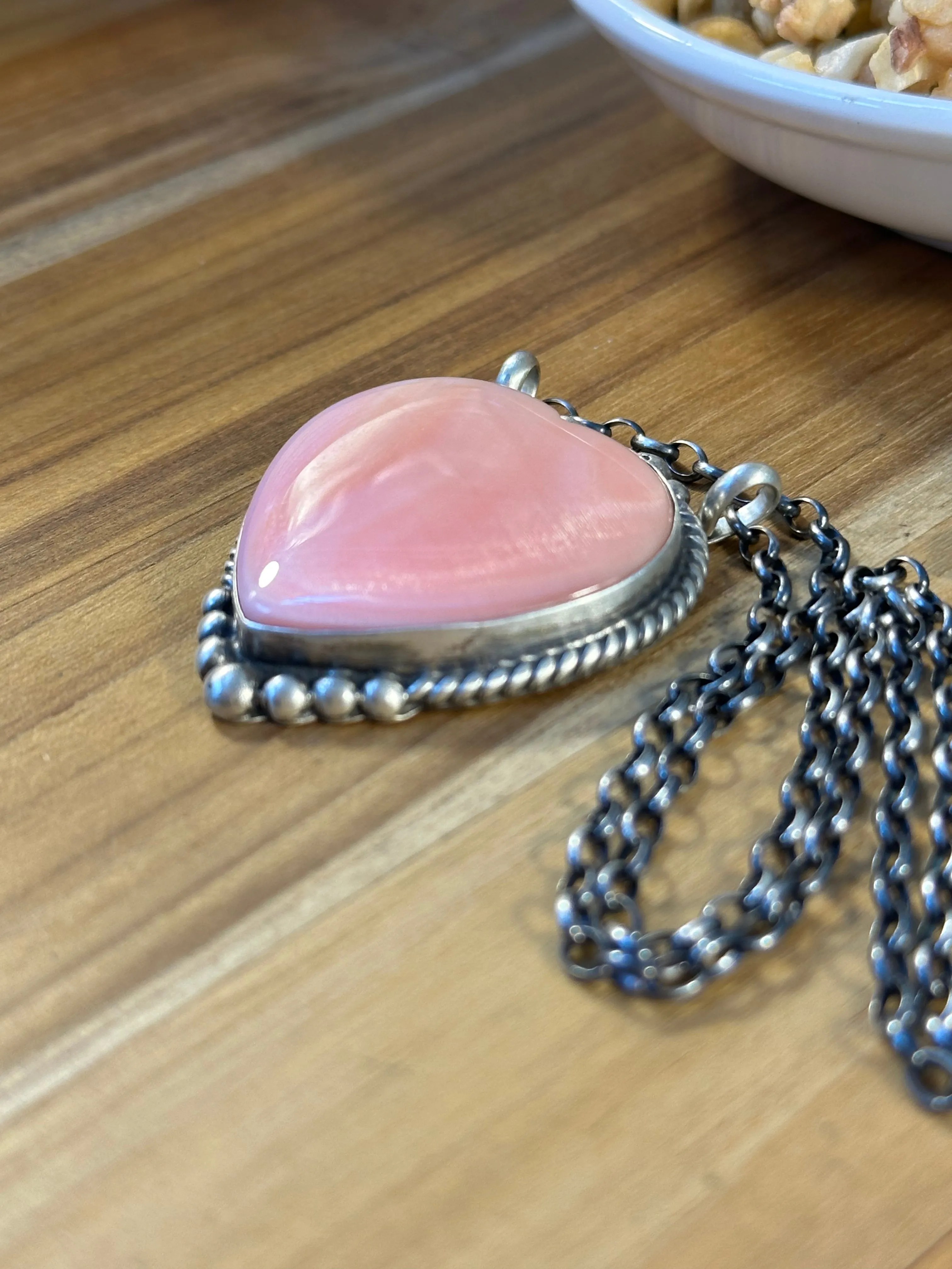 18" Pink Conch Heart Necklace