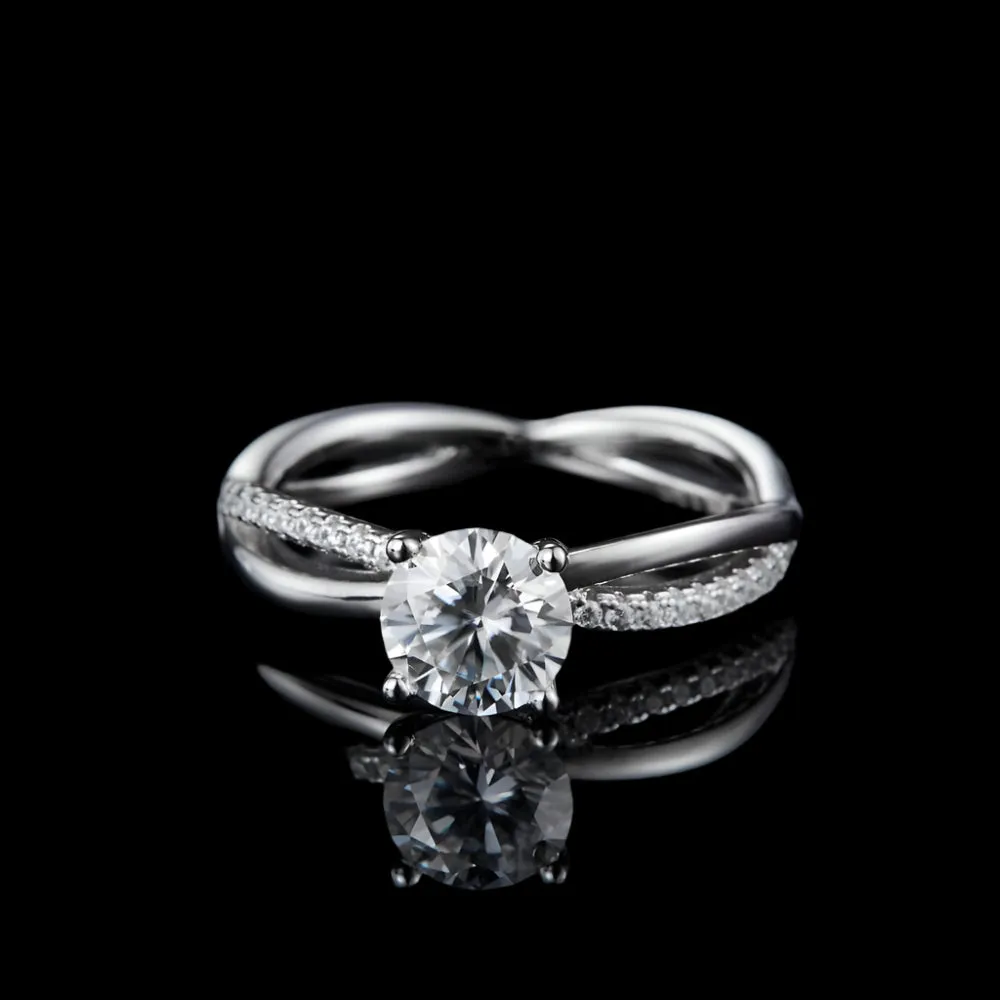 1Ct VVS1 Diamond Twist Promise Rings