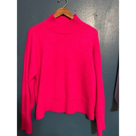 2 Sweaters Nine West Size L