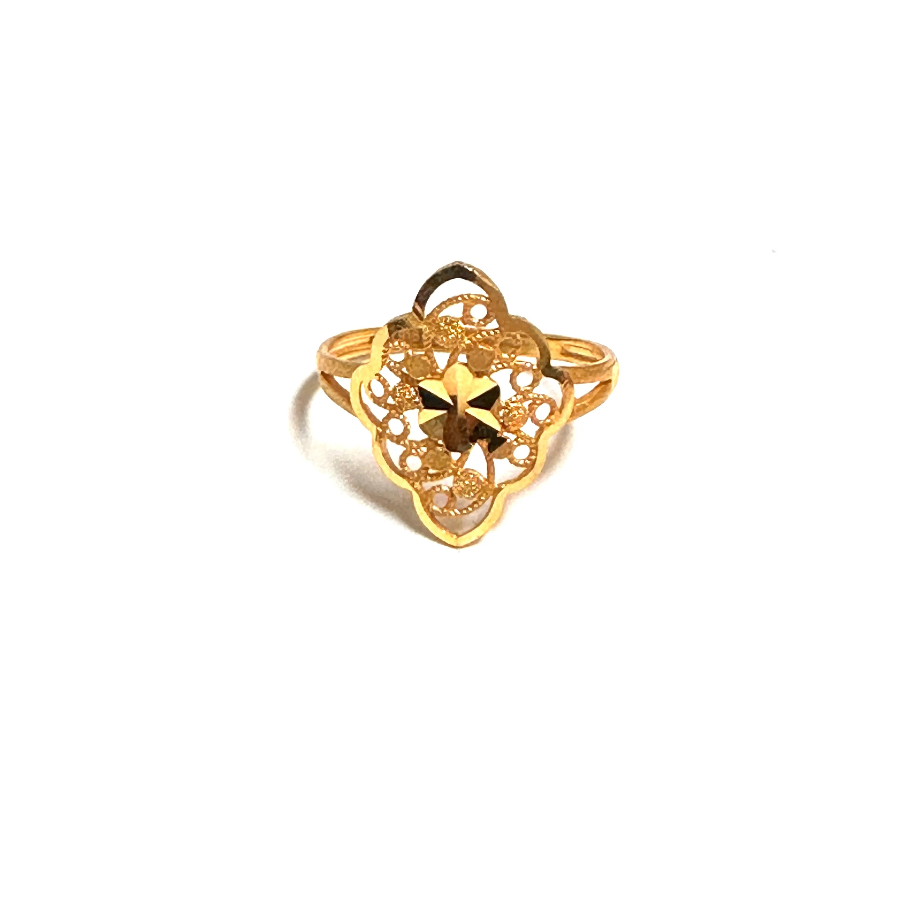22K Yellow Gold Fancy Diamond Cut Ring