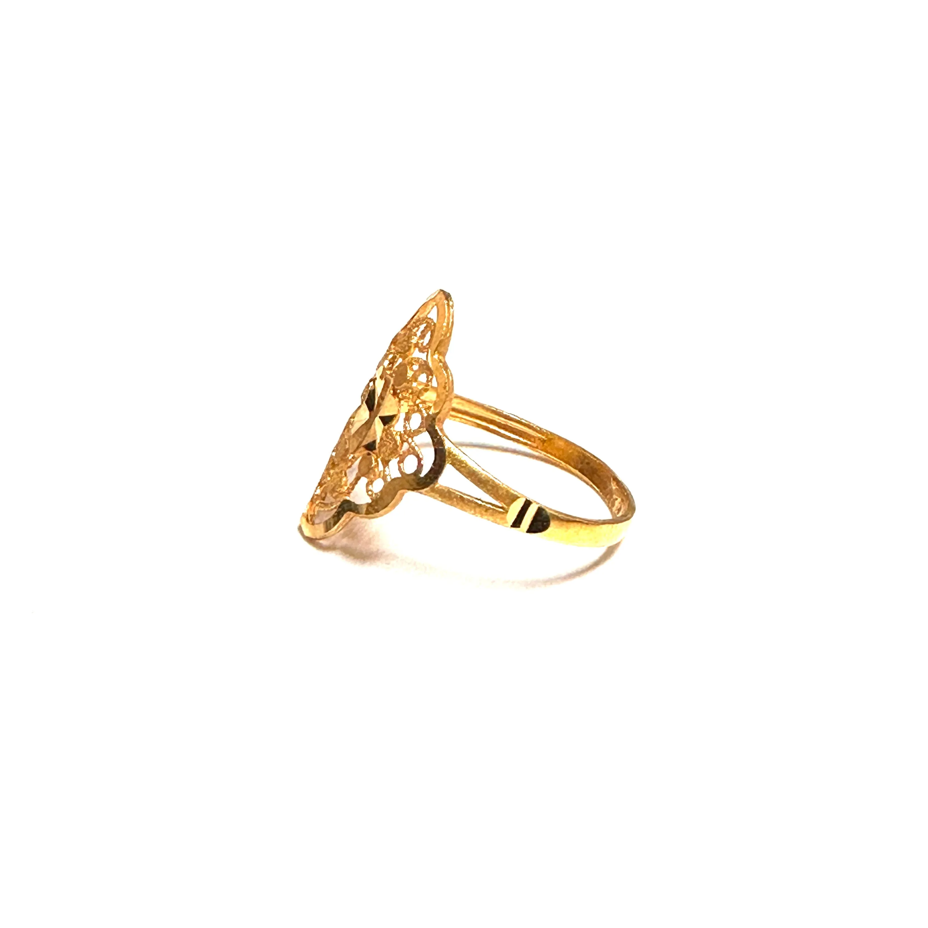 22K Yellow Gold Fancy Diamond Cut Ring