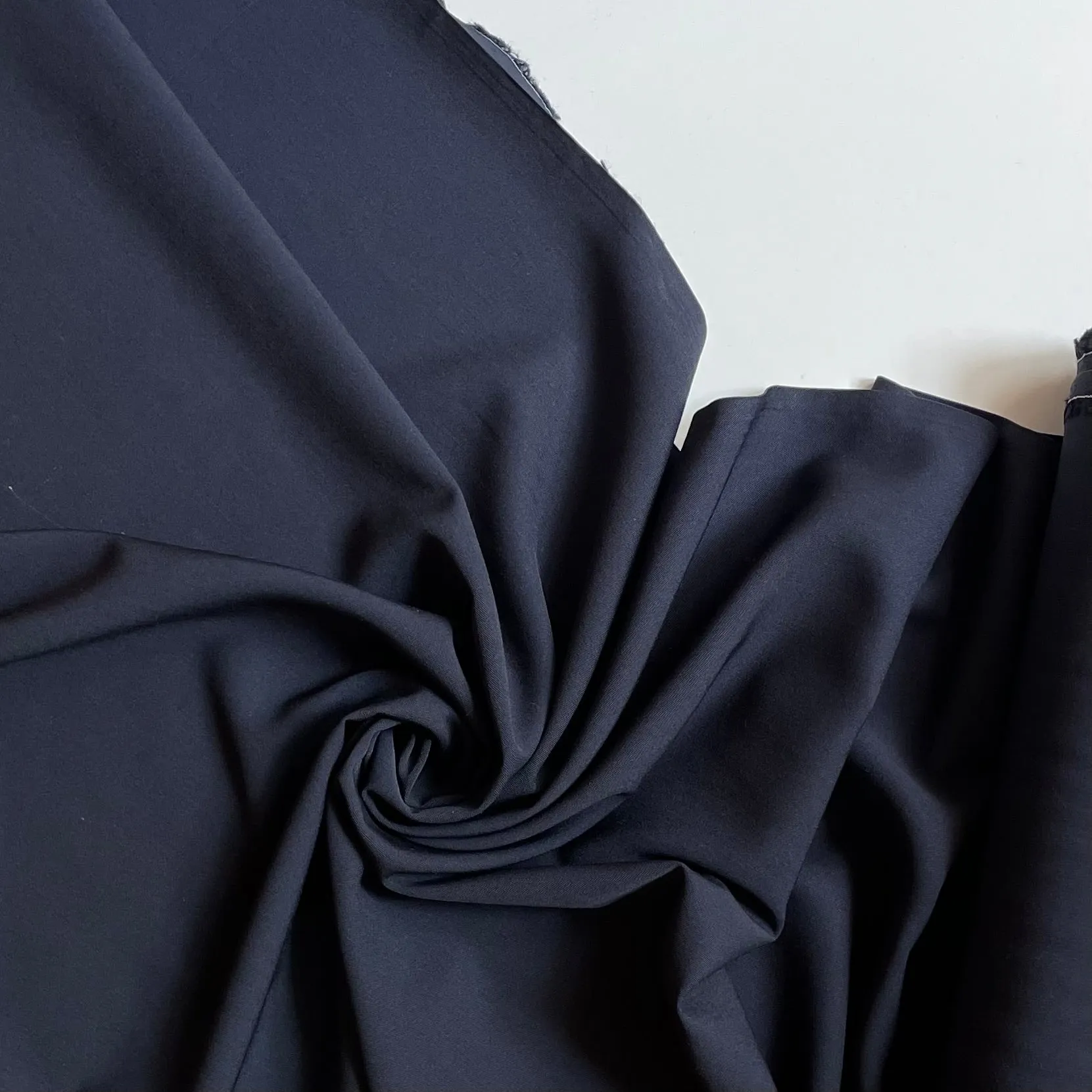 5/8 yard Remnant : Wool / Rayon Gabardine - Navy