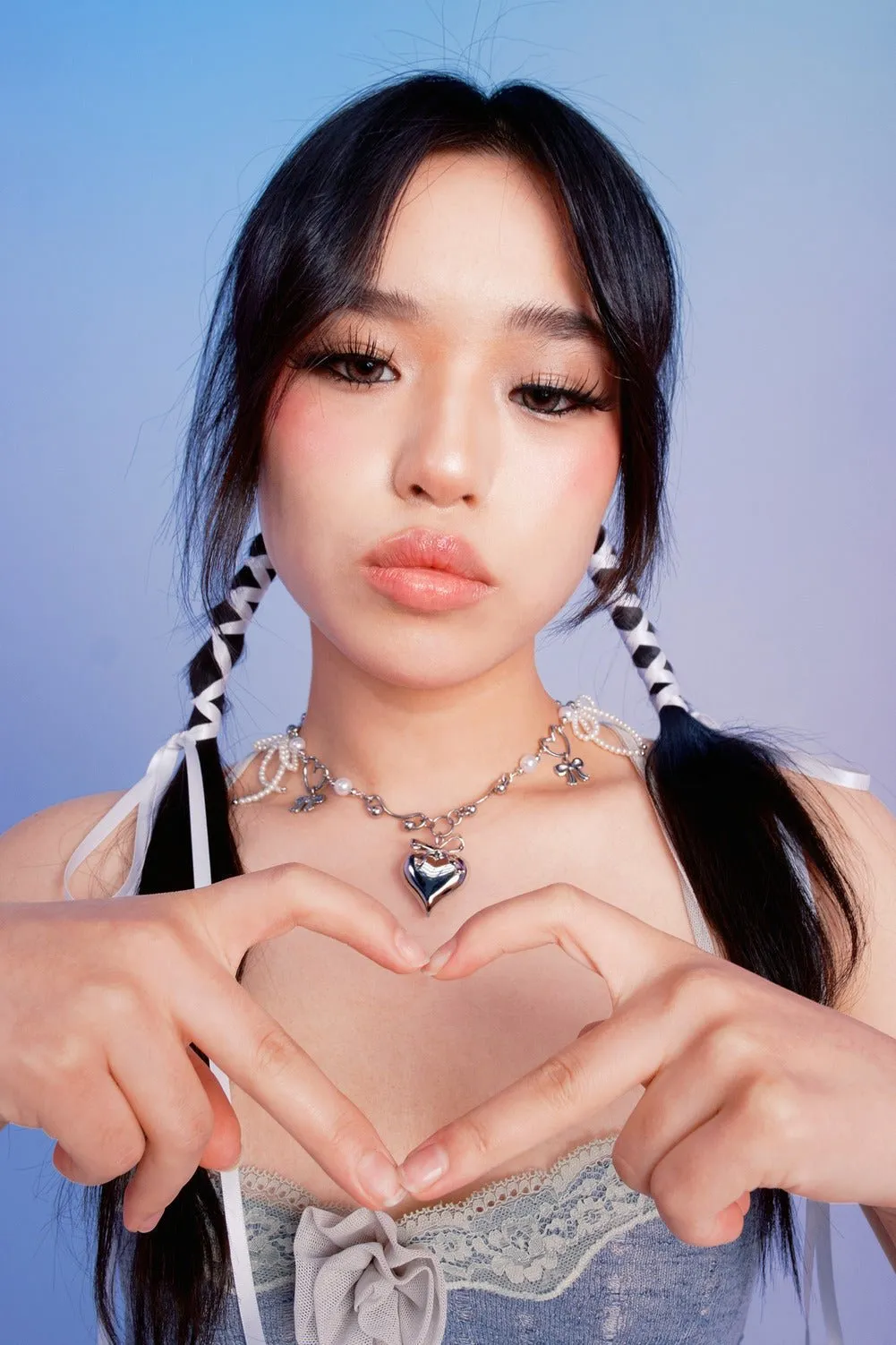 88RISING x OHT HEART RIBBON NECKLACE