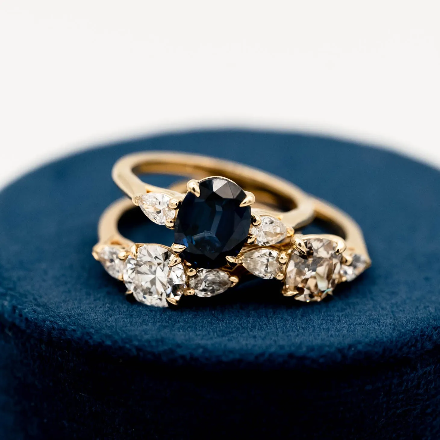 Acacia Engagement Ring | 2.42ct Blue Sapphire | 14k Yellow Gold