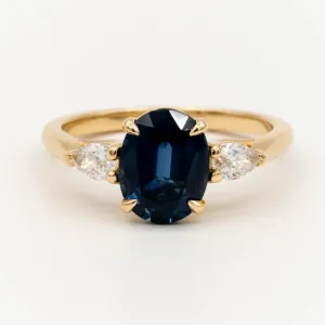 Acacia Engagement Ring | 2.42ct Blue Sapphire | 14k Yellow Gold