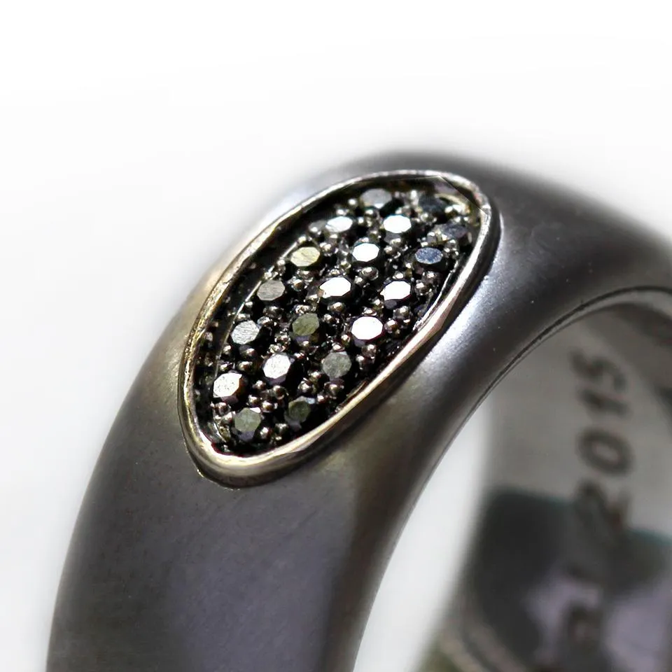 Armor- black gold ring