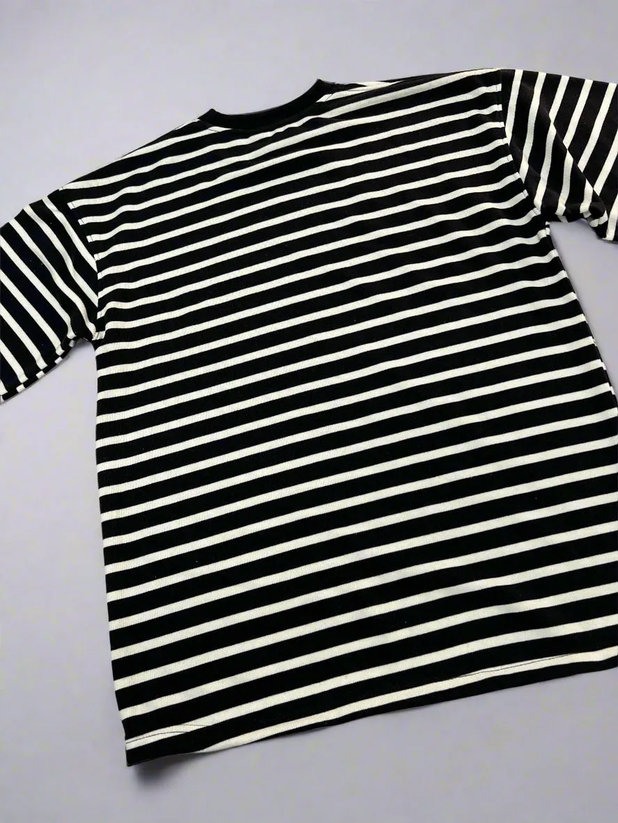 B&W STRIPE OVERSIZED T-SHIRT