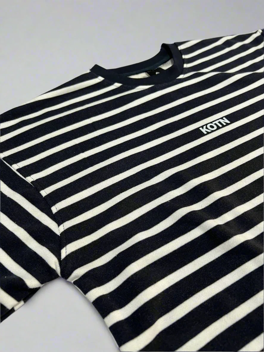 B&W STRIPE OVERSIZED T-SHIRT