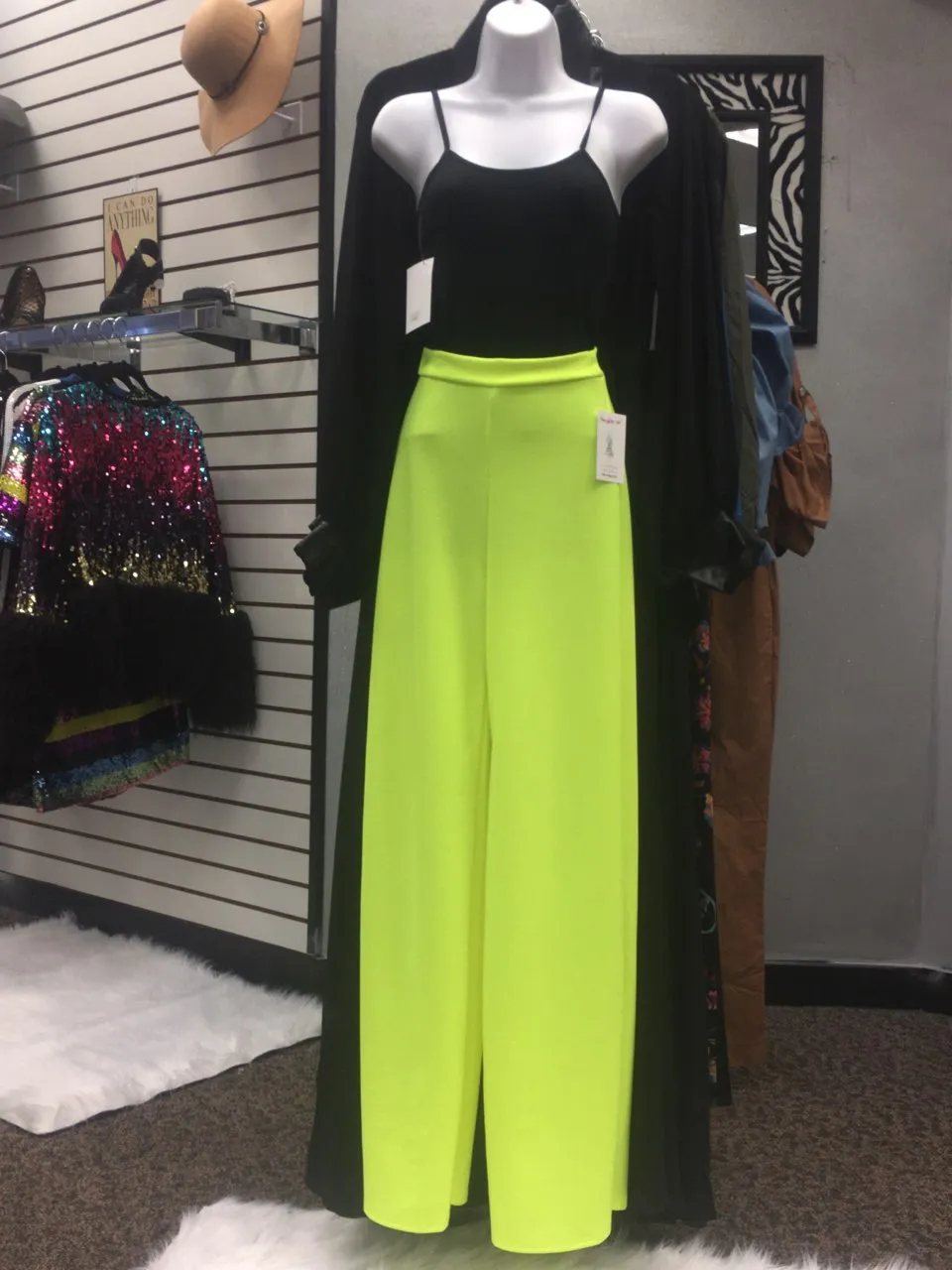 Billow in Neon Yellow