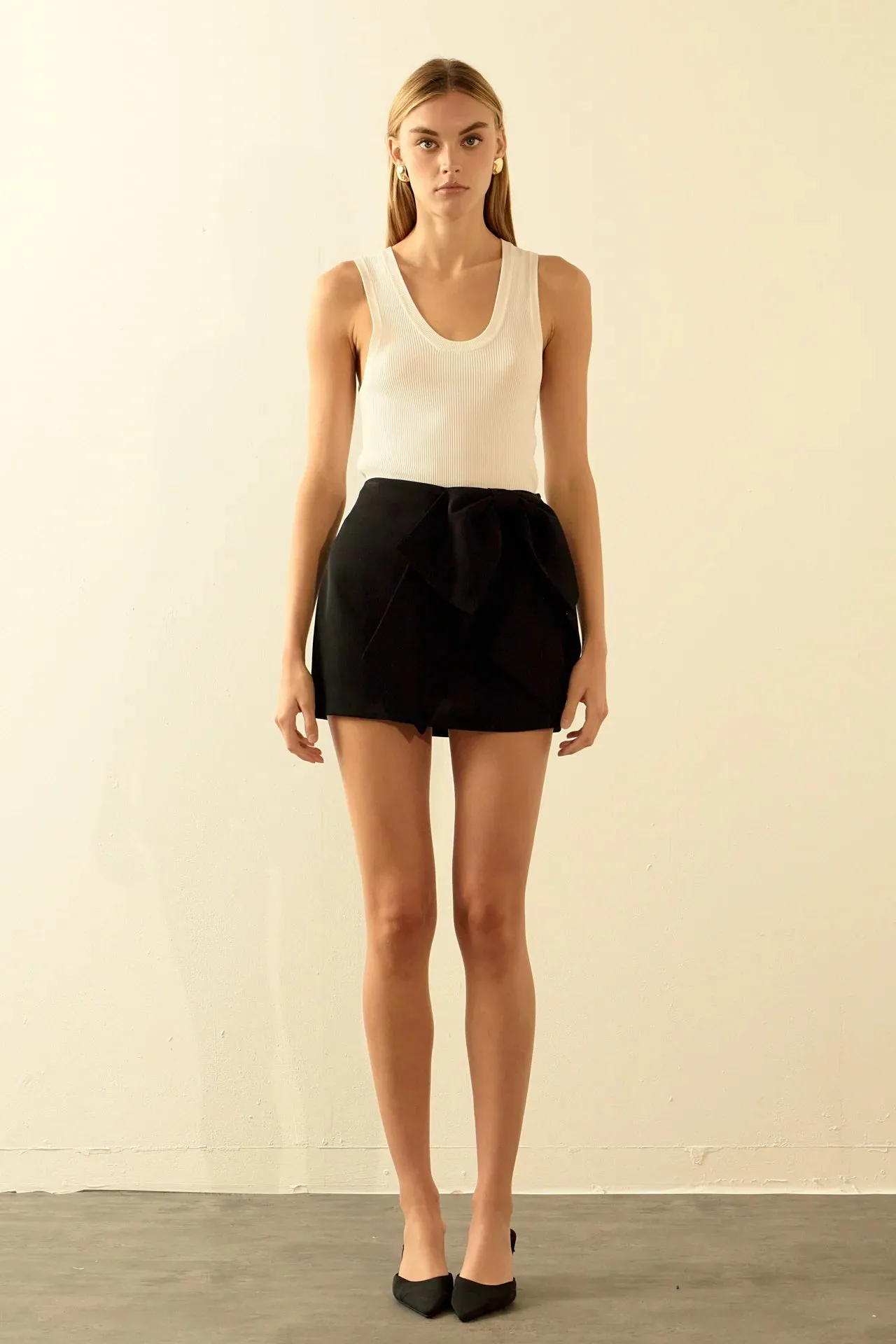 Bow Mini Black Skort