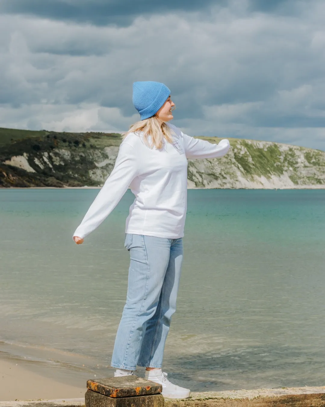 CAMPOUT LONG SLEEVE TEE - WHITE