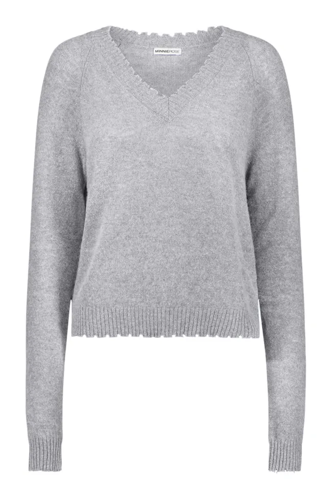 Cashmere Frayed Edge Vee