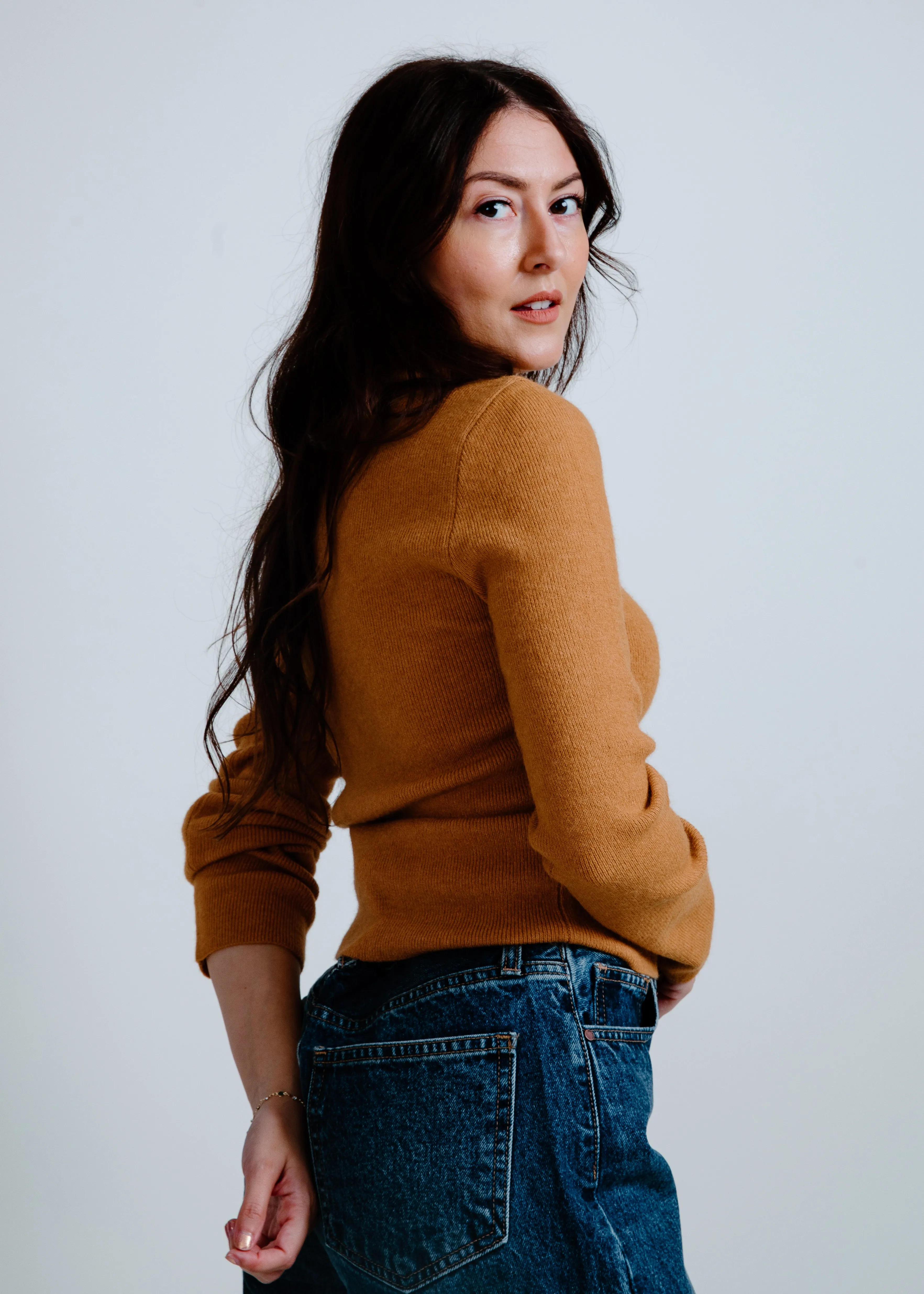 Clara Turtleneck Sweater - Camel