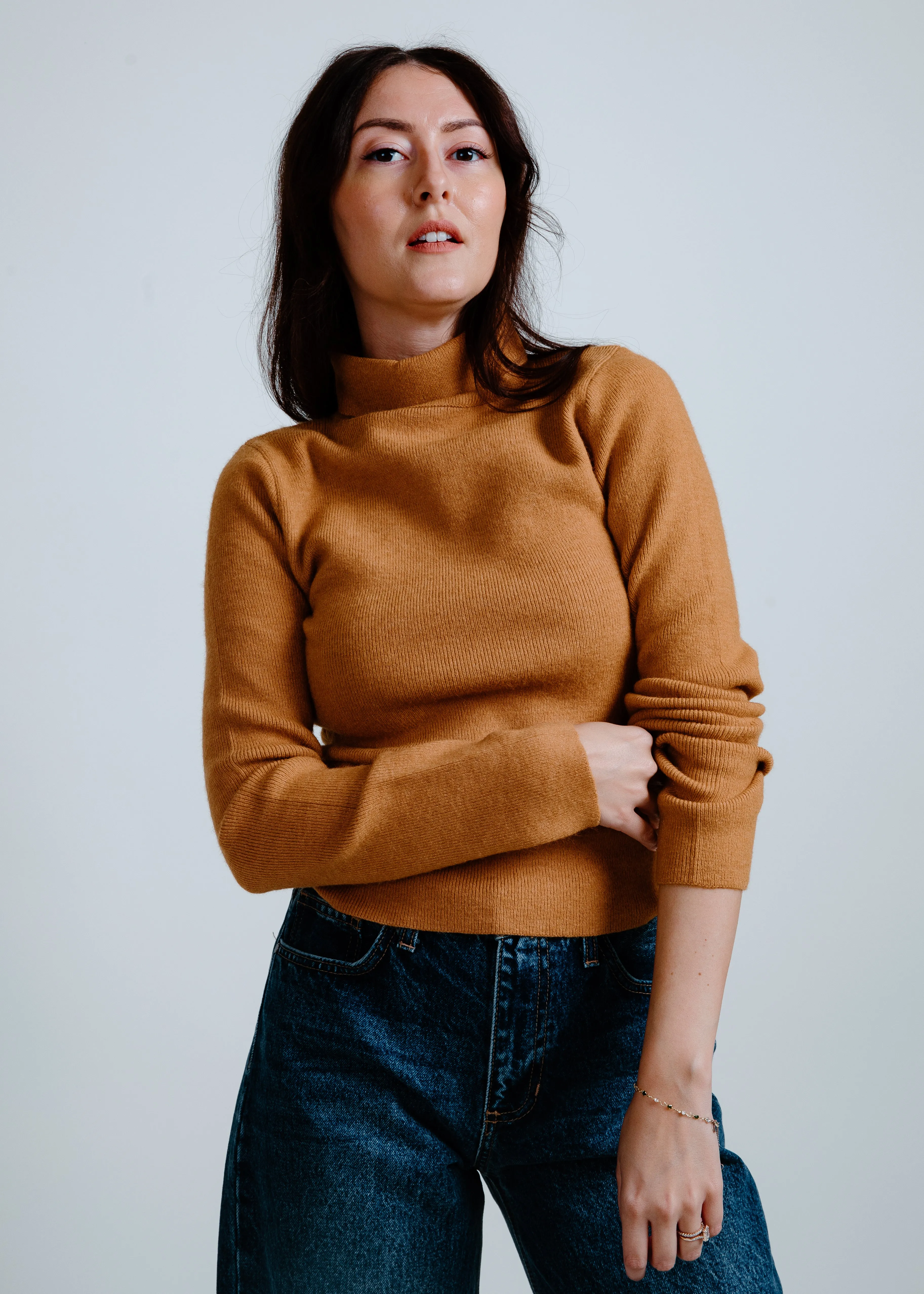 Clara Turtleneck Sweater - Camel