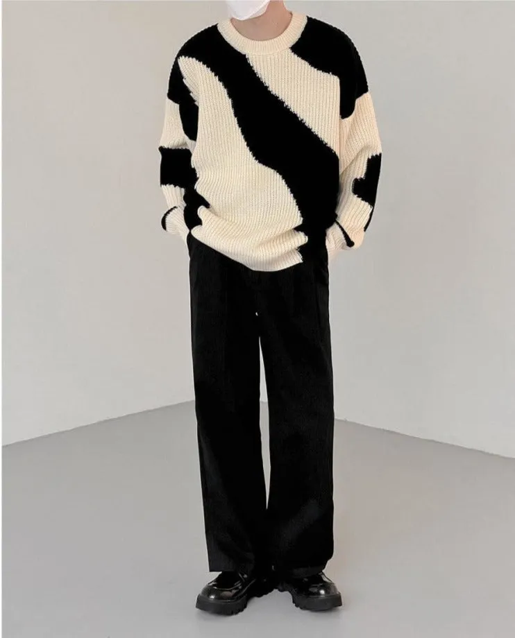 Cow Contrast Color Design Pullover