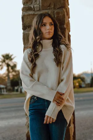 Cream Turtleneck Long Sleeve Sweater DZ24E429
