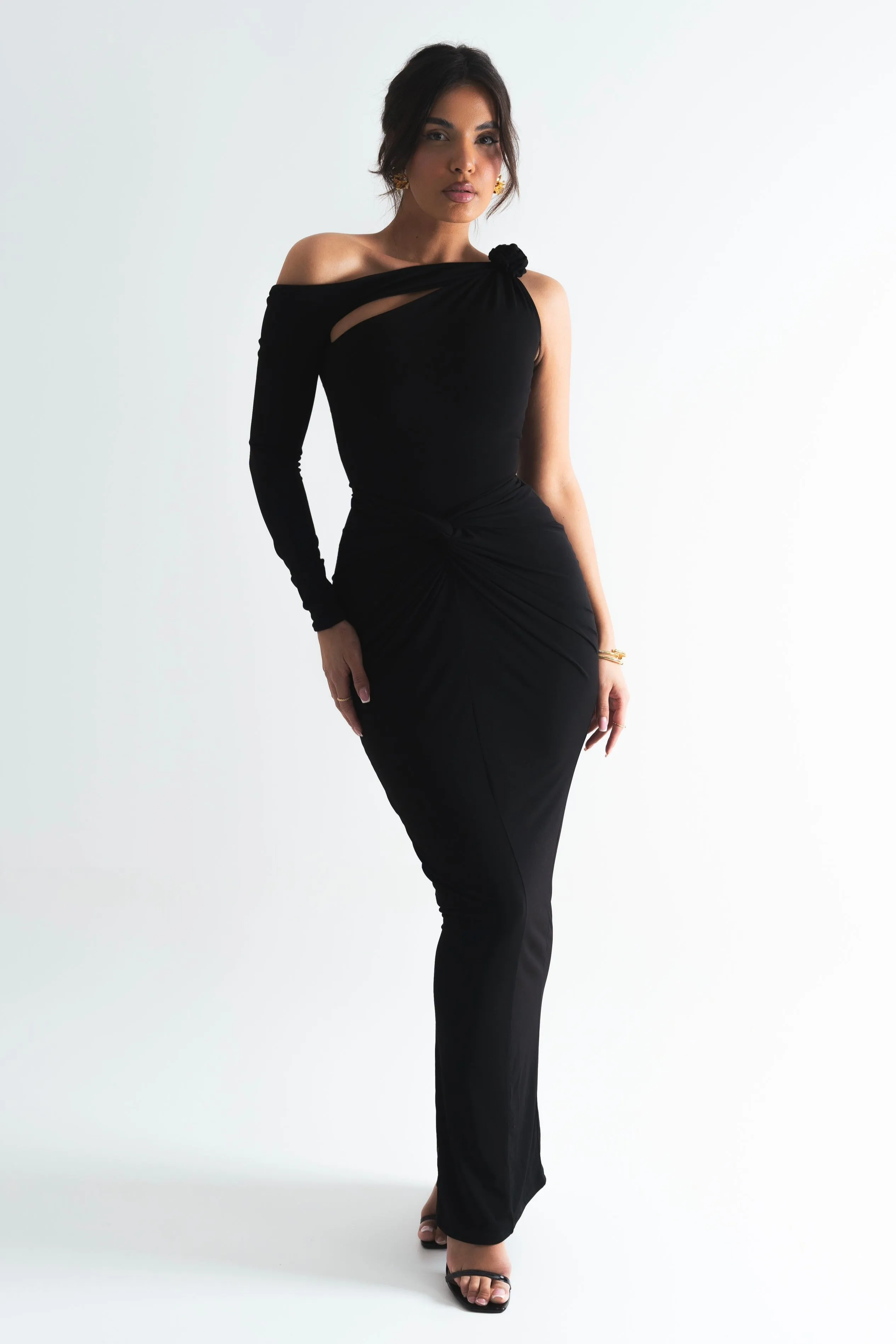 Eluna Black Dress