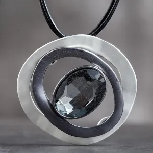 Fashion Round Neck Chokers for Women's Jewelry Geometric Leather Long Chains