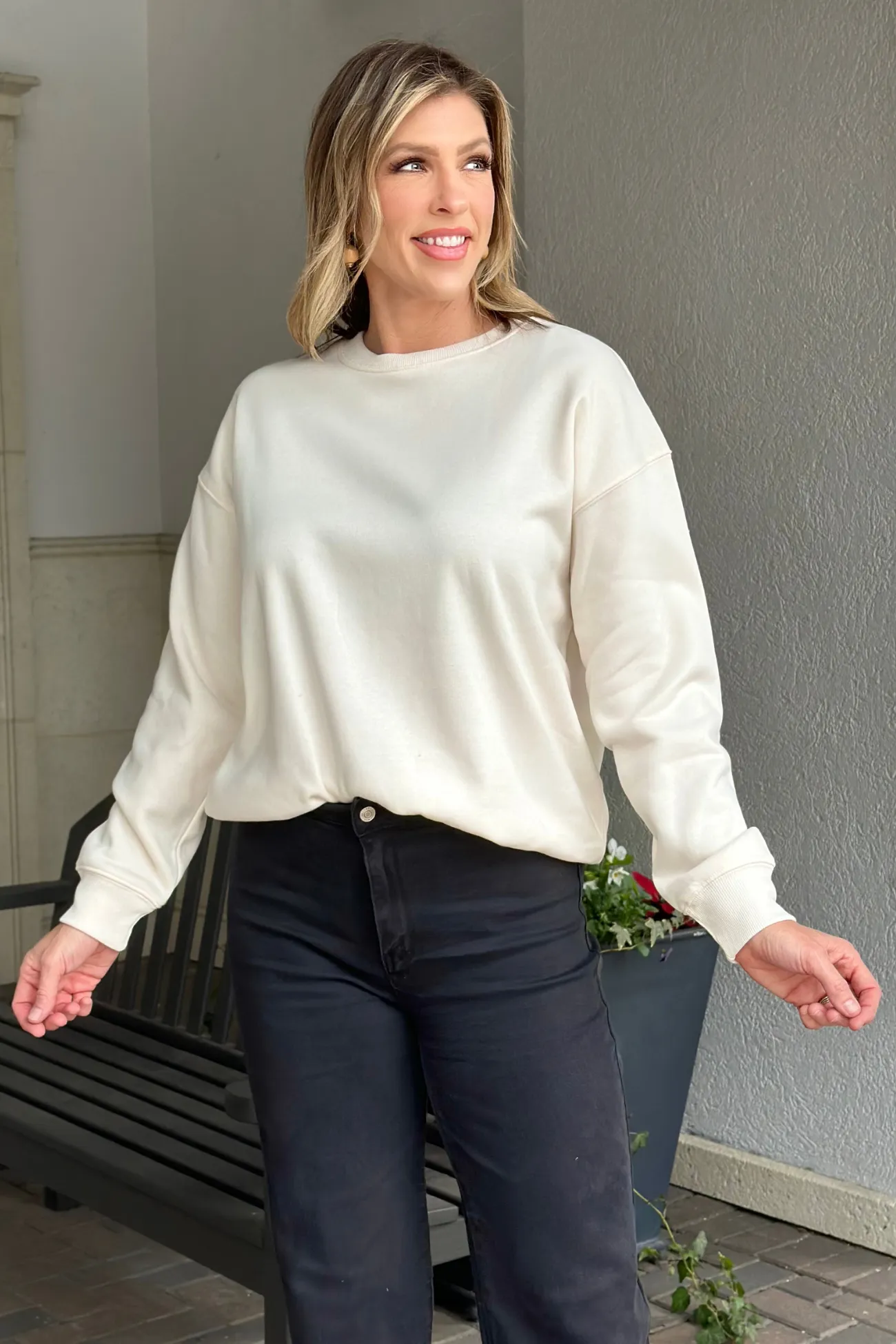 For All The Right Seasons Pullover-Cream