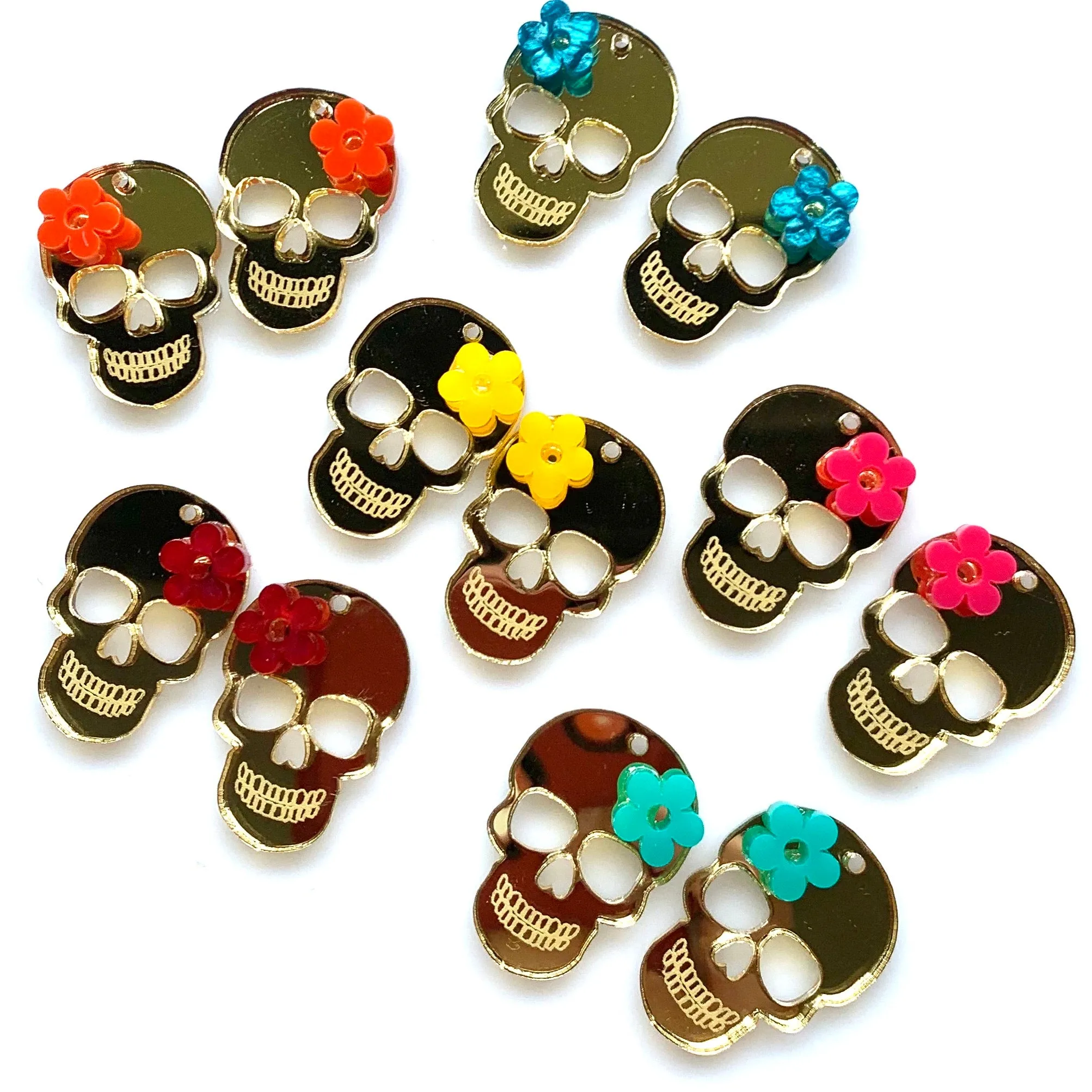 Gold Mexican Skulls with a colorful flower/ Day of the dead / Sugar Skulls / 8 Pieces, 30mm