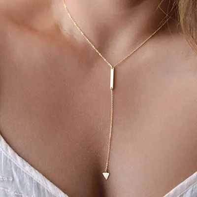 Heart Leaf Moon Pendant Necklace