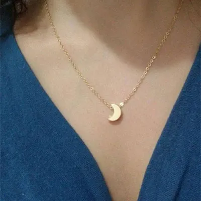 Heart Leaf Moon Pendant Necklace