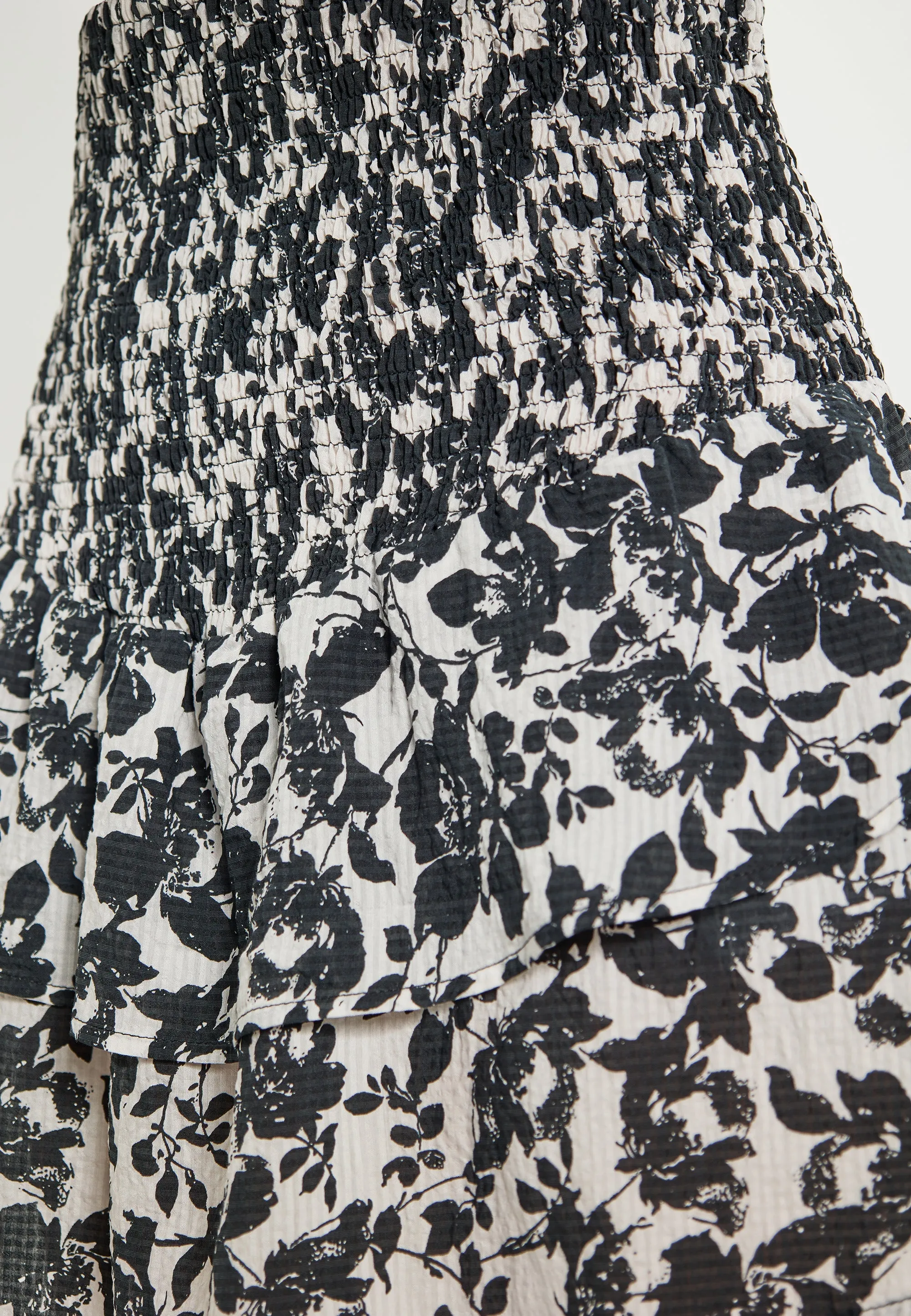 Izia Women's Skirt
