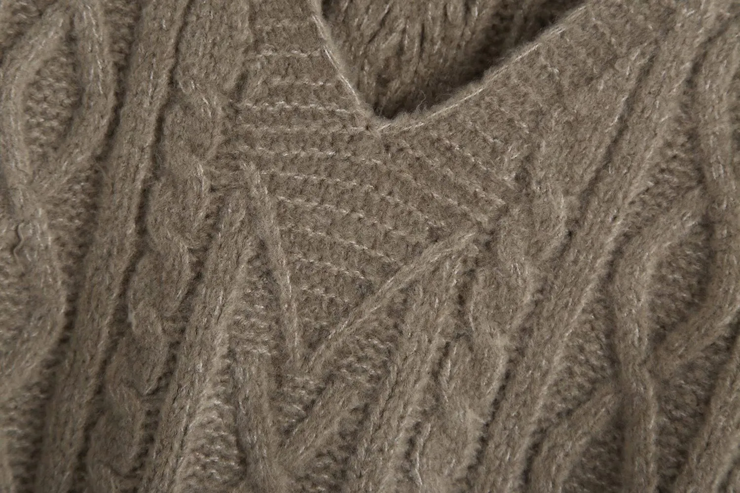 Knit V-neck Argyle Pattern Tank Tops Sweaters