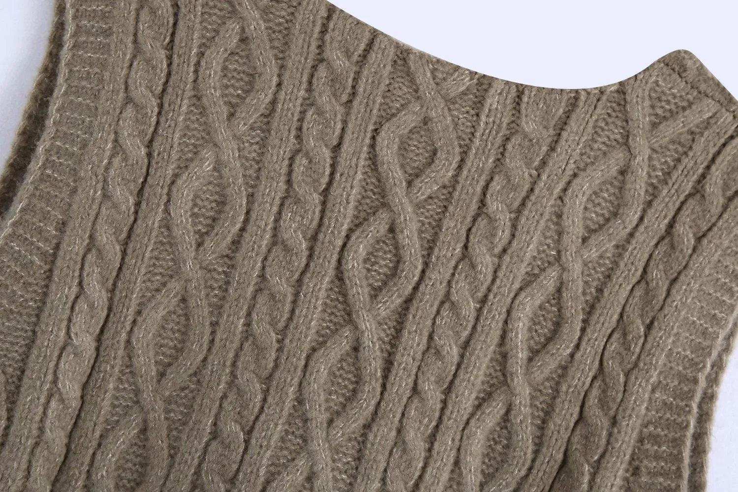 Knit V-neck Argyle Pattern Tank Tops Sweaters