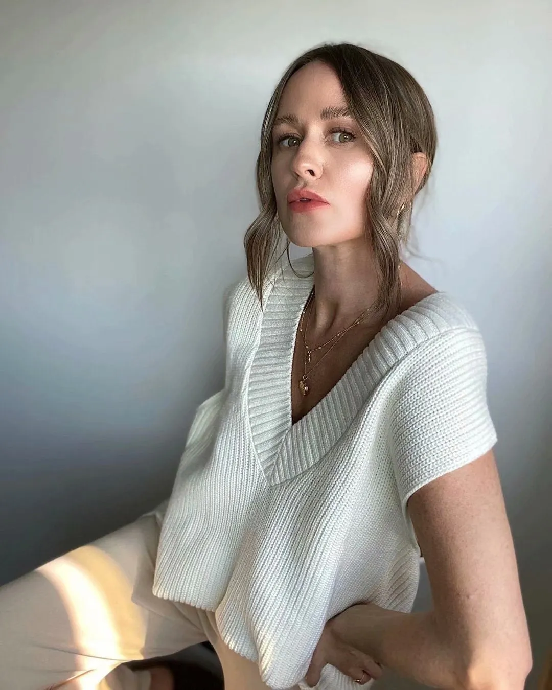 Knitted Sleeveless V-neck Long Vest Pullover Sweaters