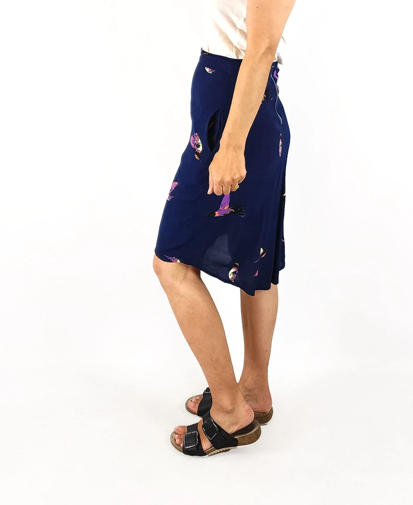 Leonard St navy skirt size 8