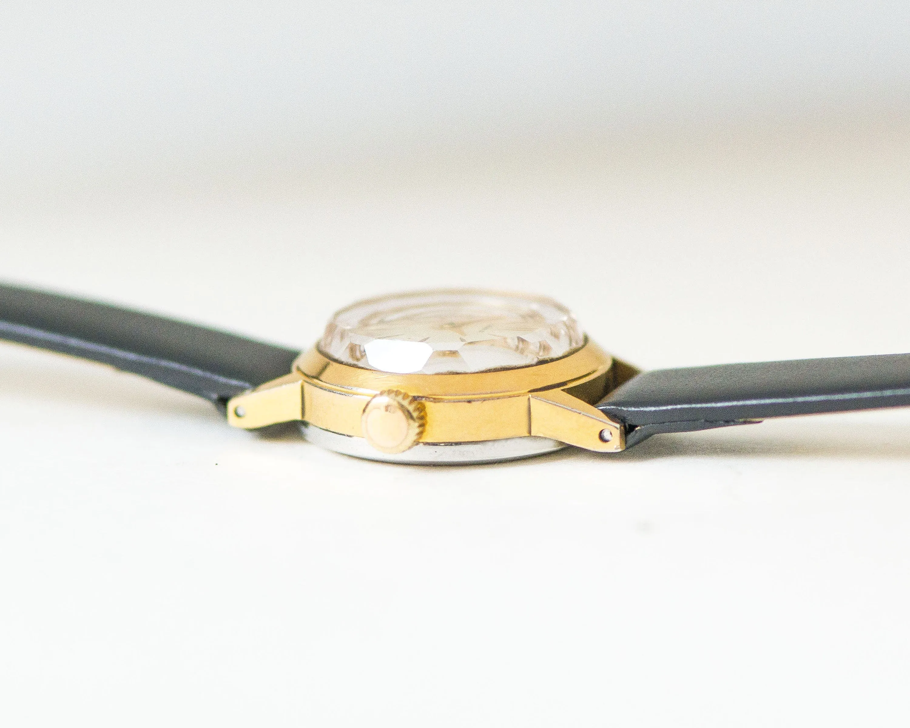 Limited edition chic women watch gold plated Seagull, minimalist wristwatch for women, angular cover watch jewelry gift, new leather band