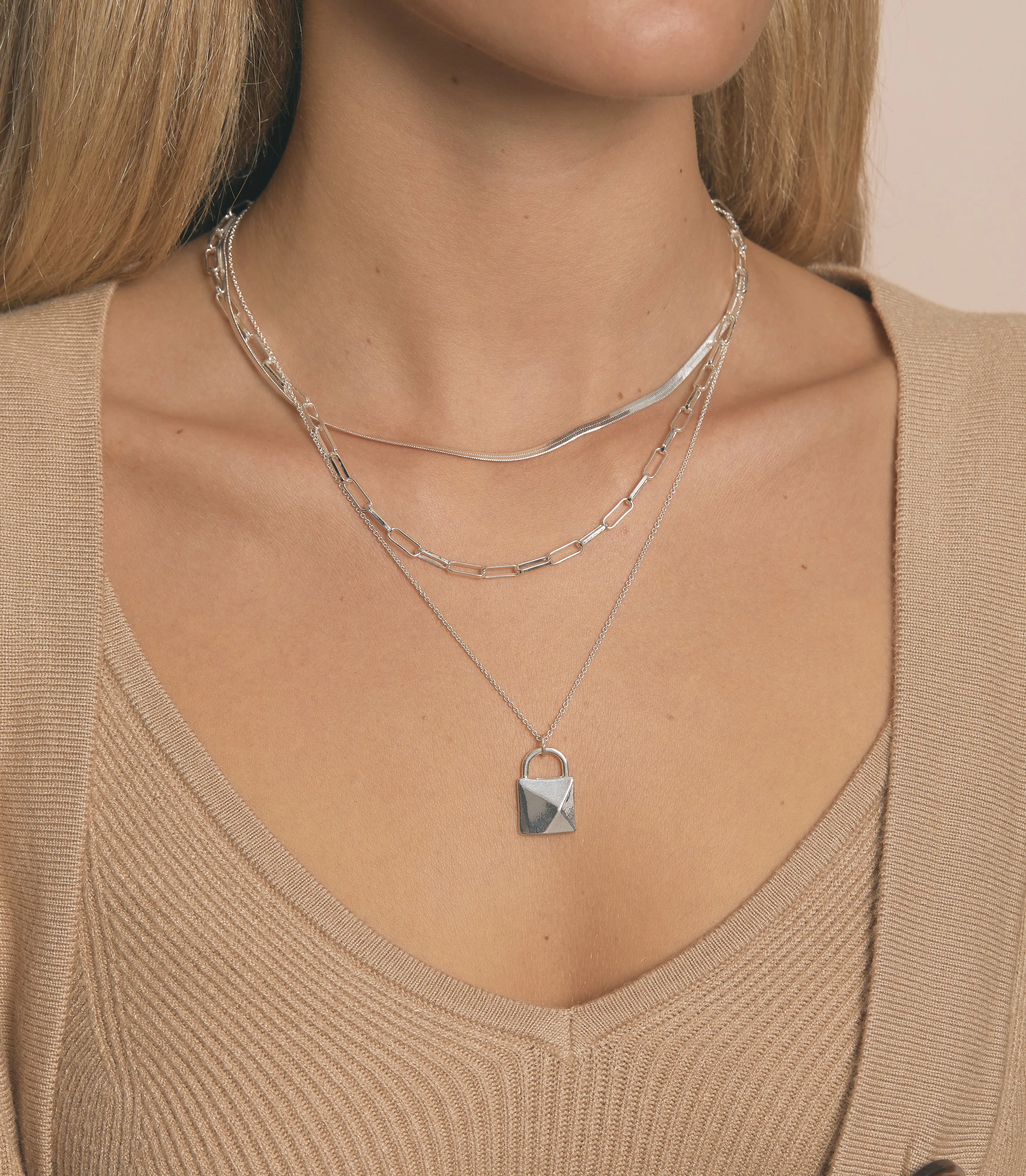 Lock Necklace in Silver