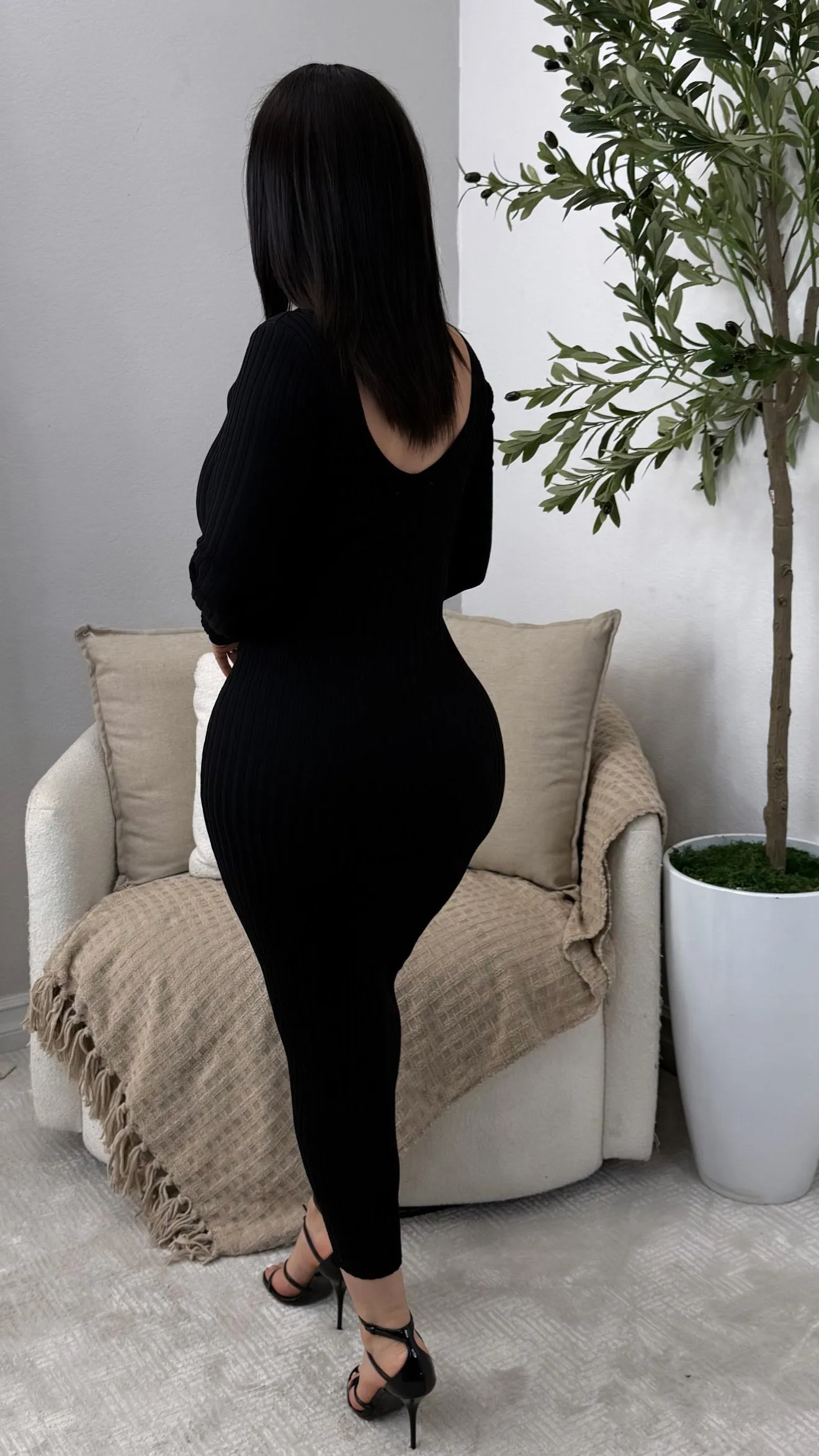 LOVE AT FIRST SIGHT BLACK DRESS