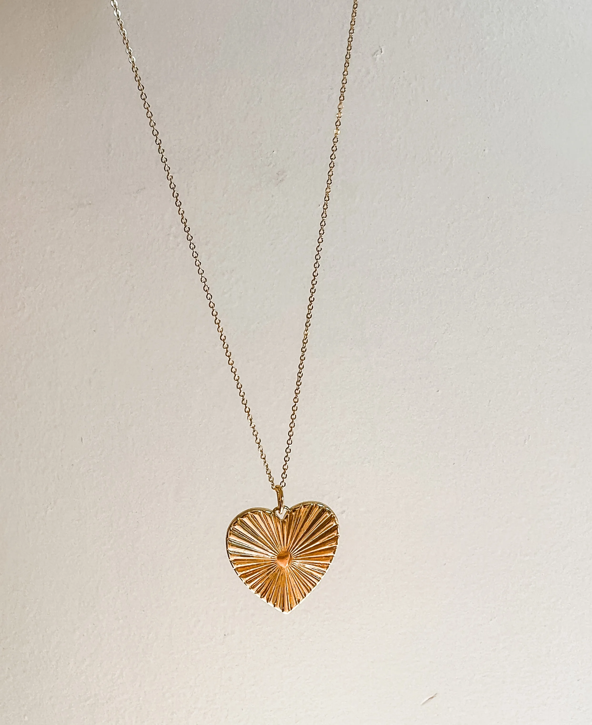 LULU HEART NECKLACK