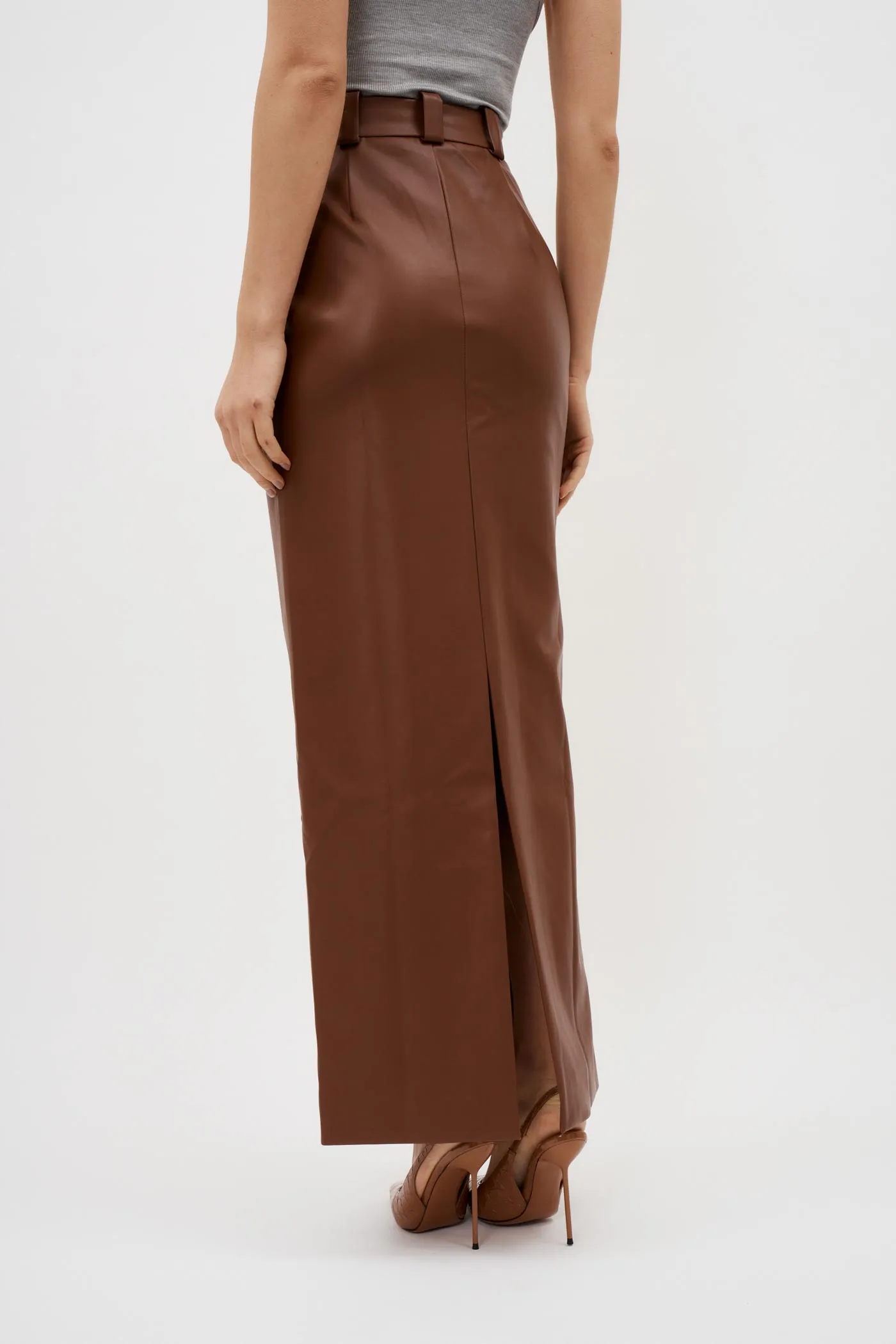 Luna Silhouette Maroon Skirt