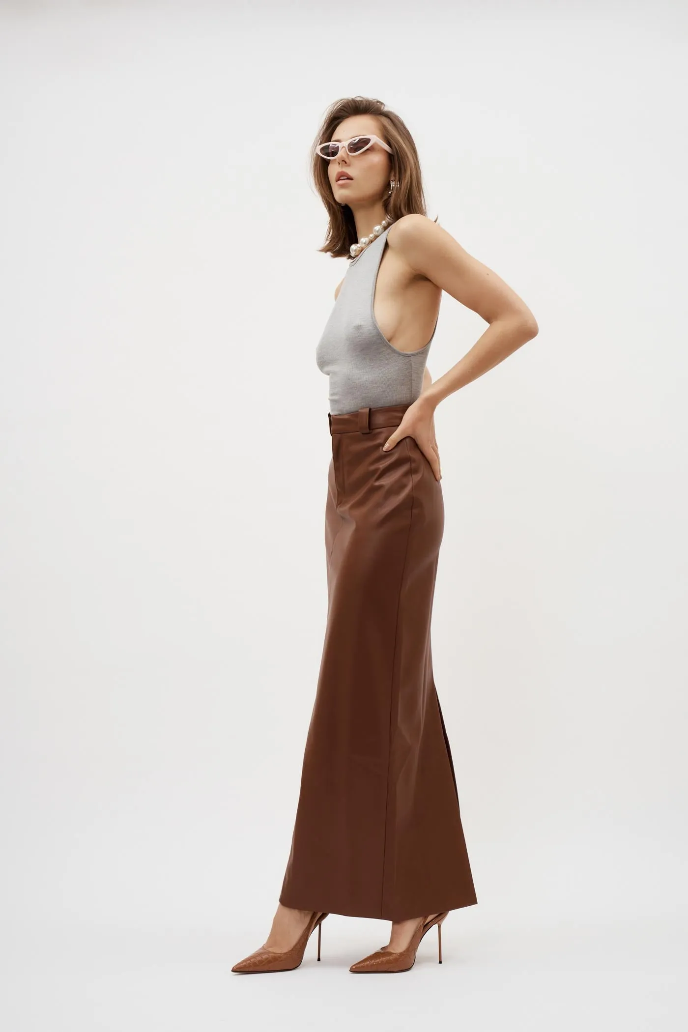 Luna Silhouette Maroon Skirt