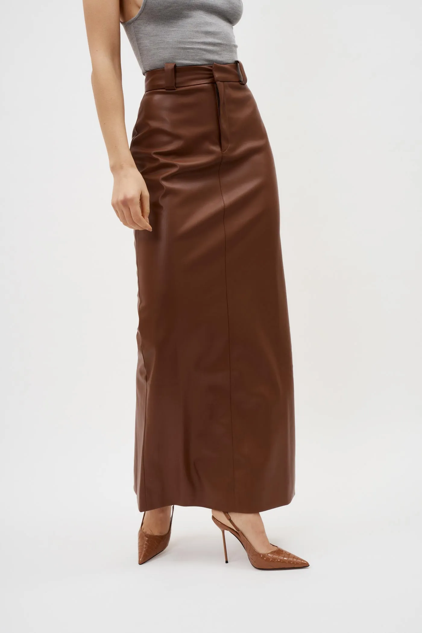 Luna Silhouette Maroon Skirt