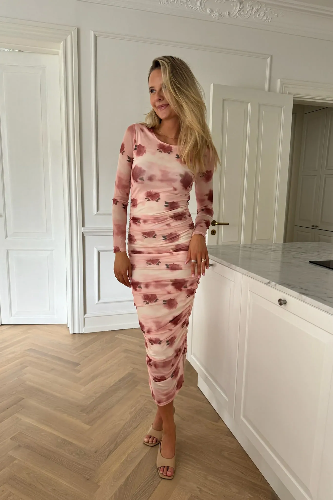 MaiIC Mesh Kjole - Rosa print