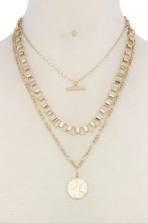 Metal layered short necklace