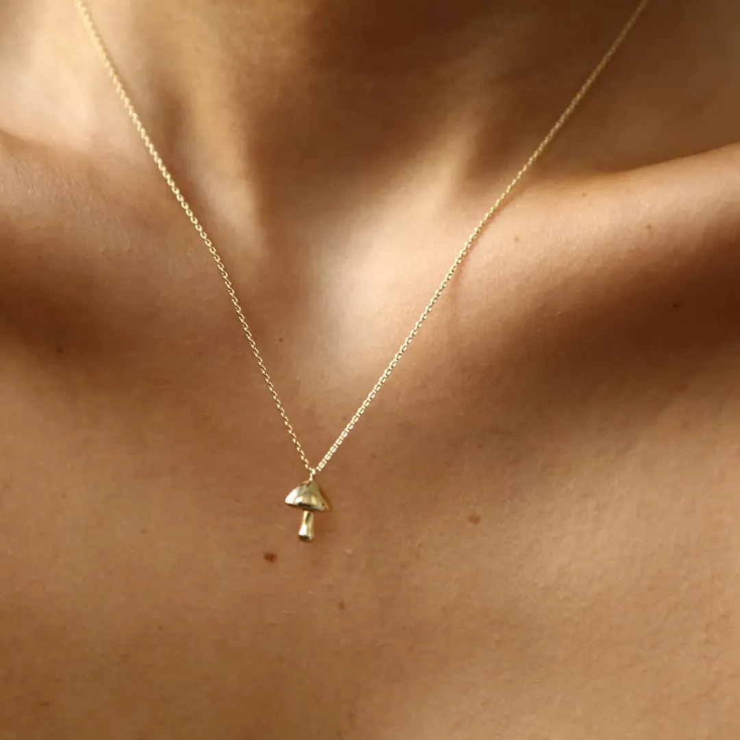 MUSHROOM PENDANT