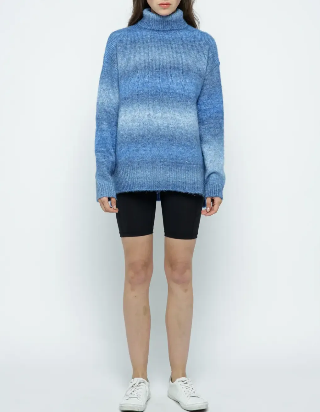 OMBRÉ TURTLENECK SWEATER