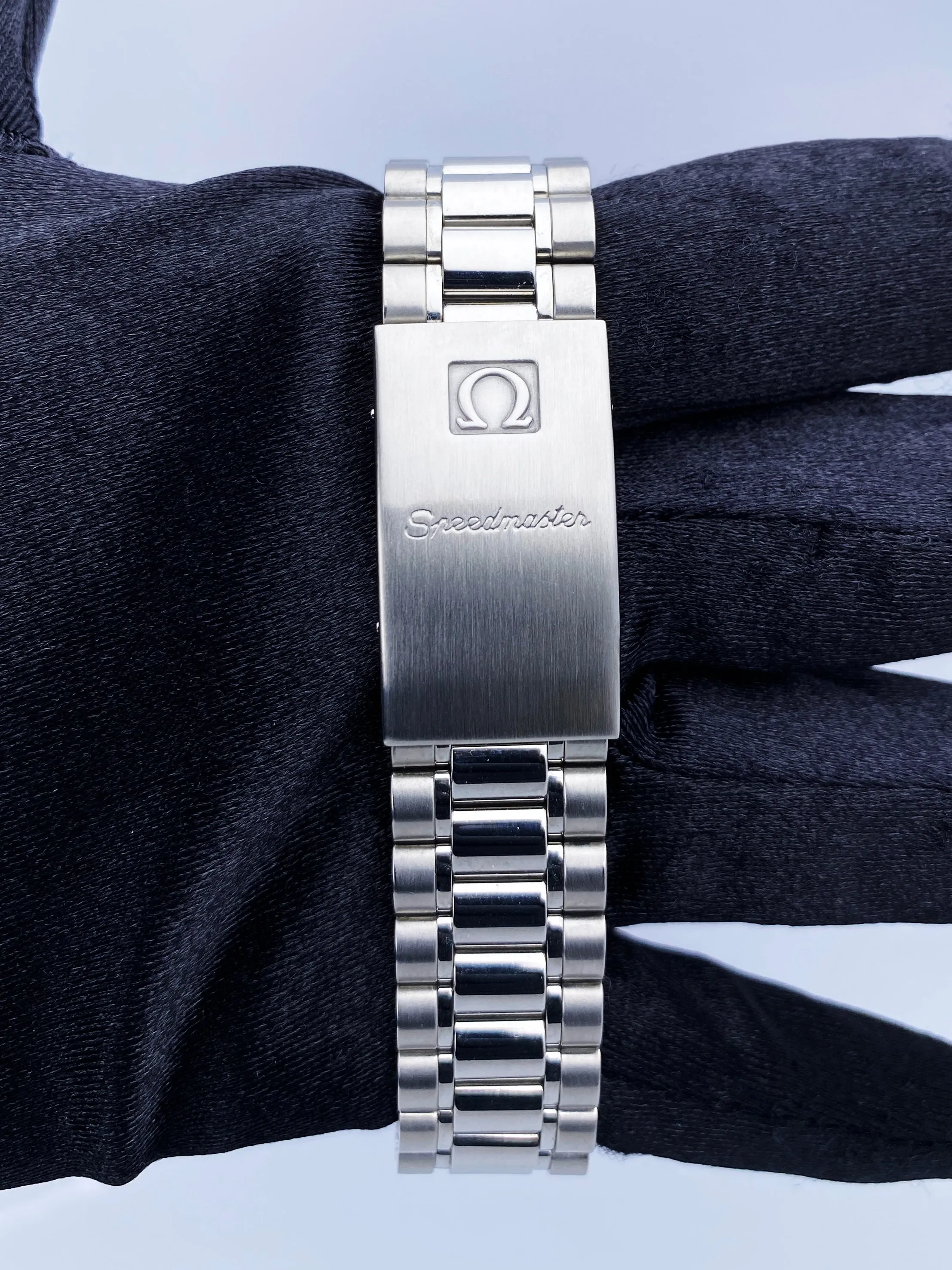 Omega Speedmaster 3510.50.00 Mens Watch