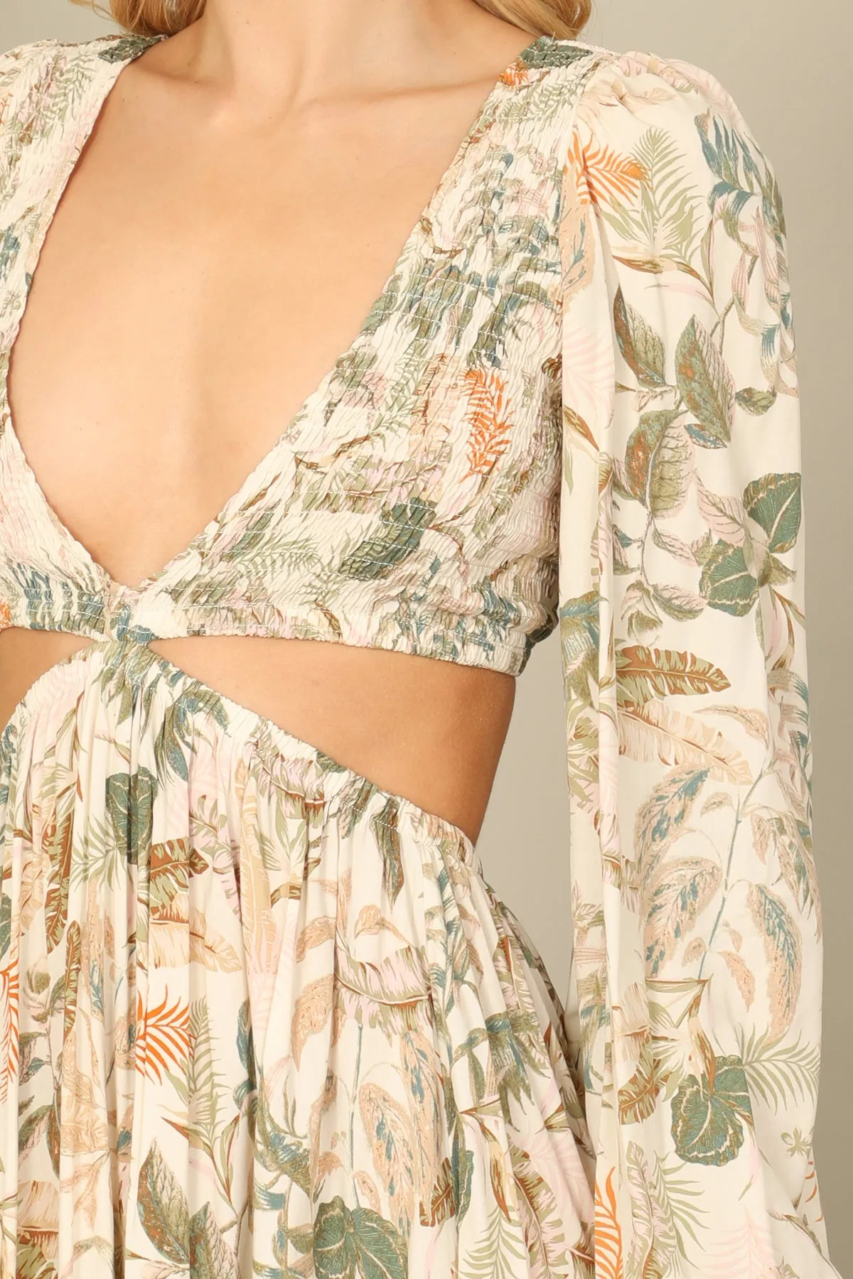Pale Cut-out Side Puff Long Sleeve Printed Maxi Dress