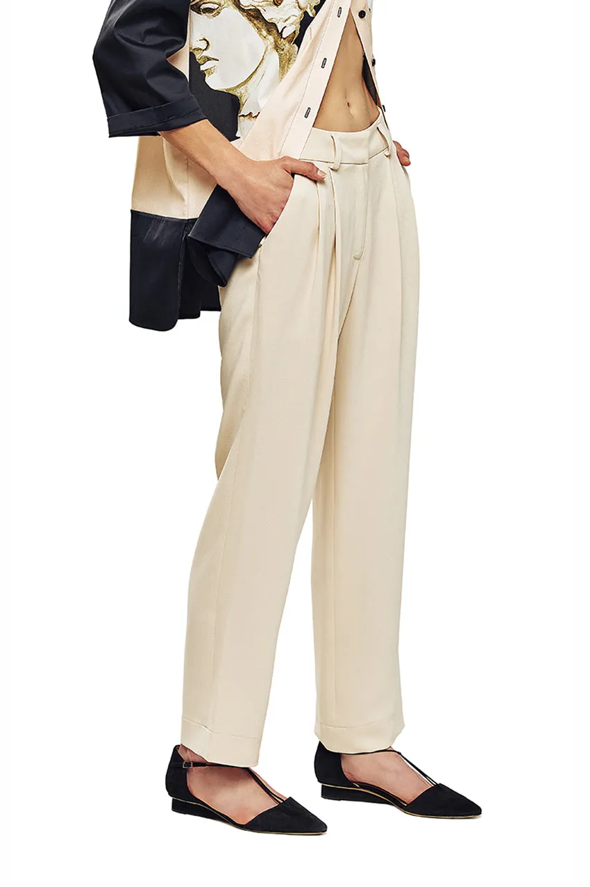 Pleated Tapered Pants
