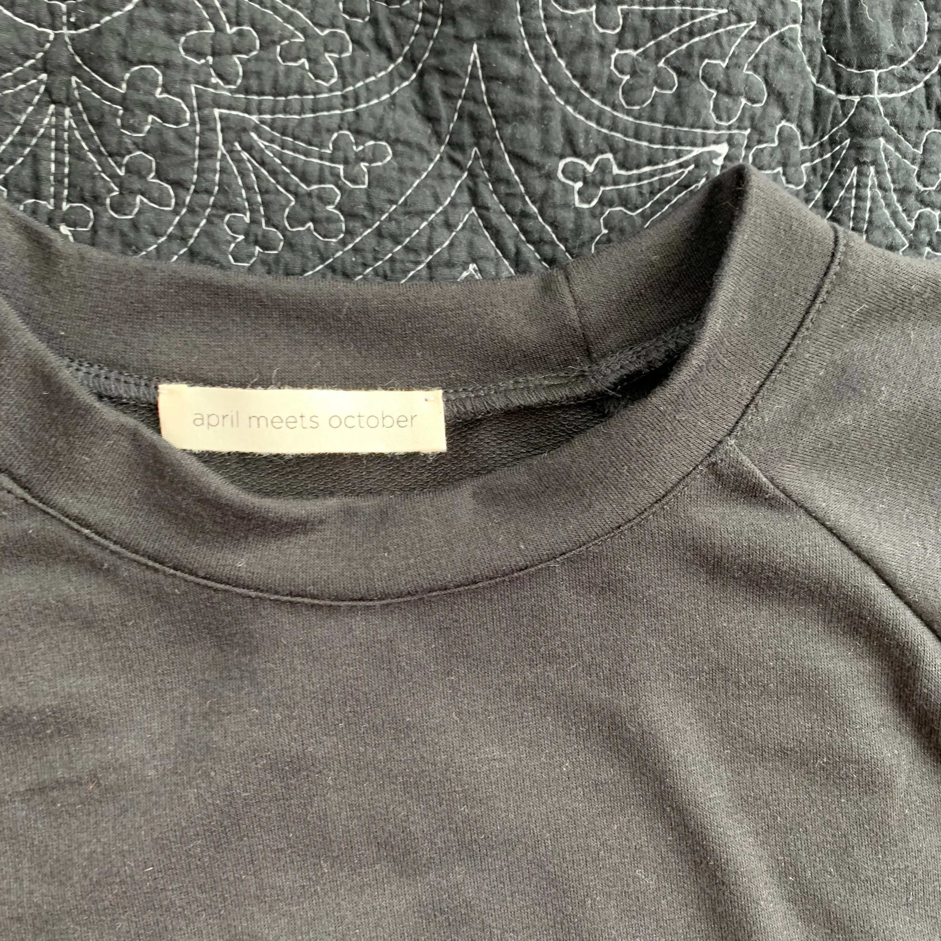 Raglan Tee_Black