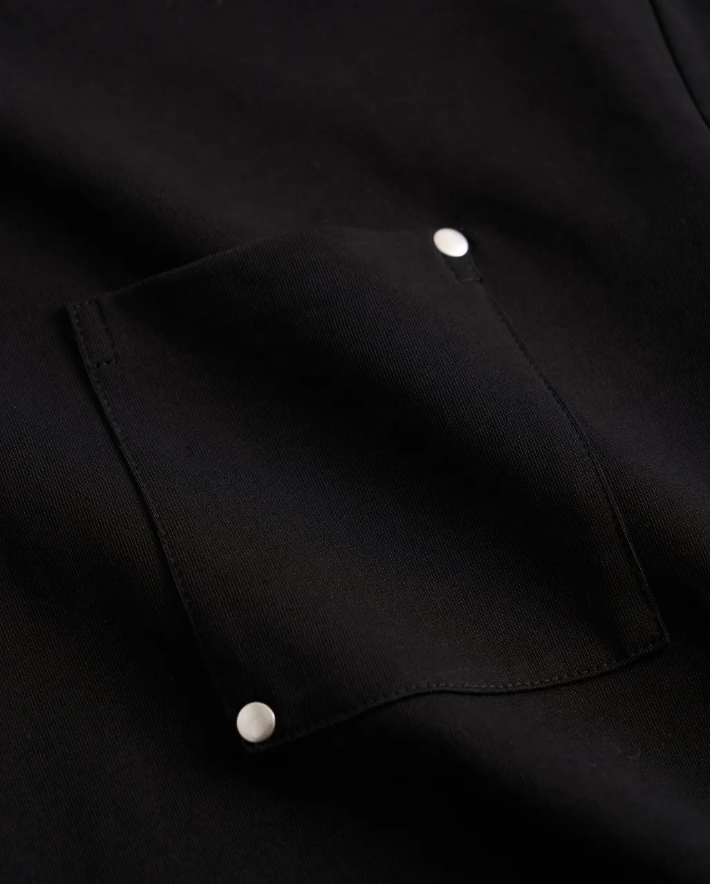 Rivet Pocket Oversized Tee - Black