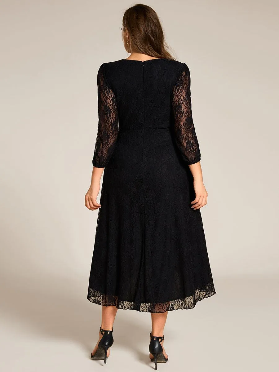 Robe d'invité de mariage à manches longues et col en V en dentelle de grande taille